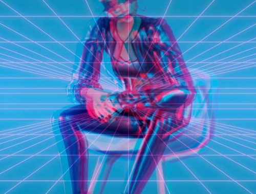 Sitting on chair poses at Rethdis-love