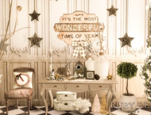 Snowy Christmas Home at Ruby Red