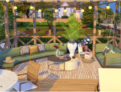 Swimming Deck