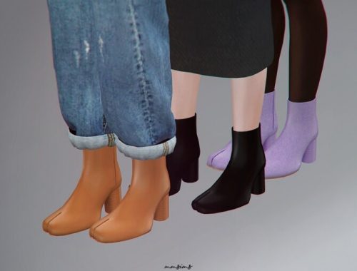 Tabi ankle boots at MMSIMS