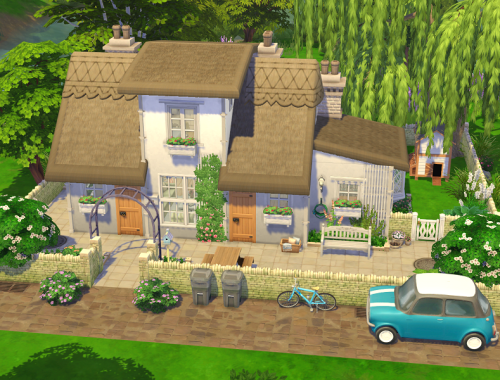 Tiny Cottage // no CC