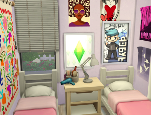Tiny House for 8 Sims // no CC