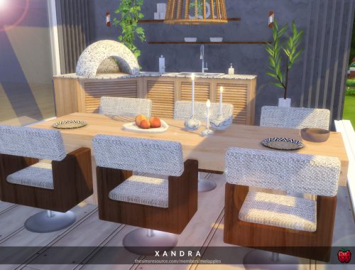 Xandra - patio