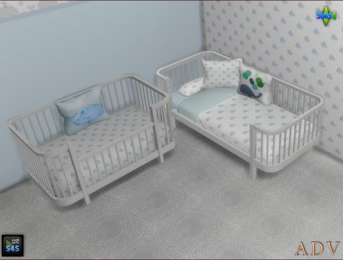 Toddler And Infant Beds With Pillows