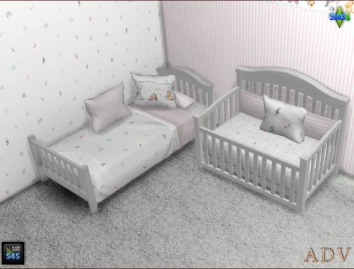 Toddler And Infant Beds With Pillows