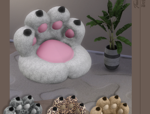Cat's Paw Chair
