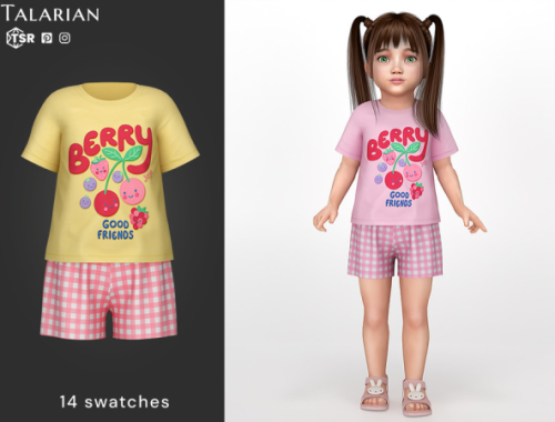 Adaline T-shirt And Gingham Shorts Outfit Berry Friends By Talarian