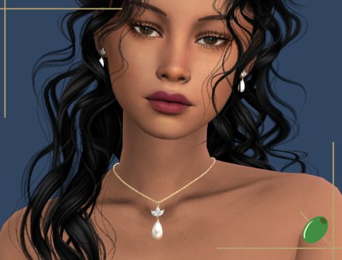 Thessa Pearl Necklace