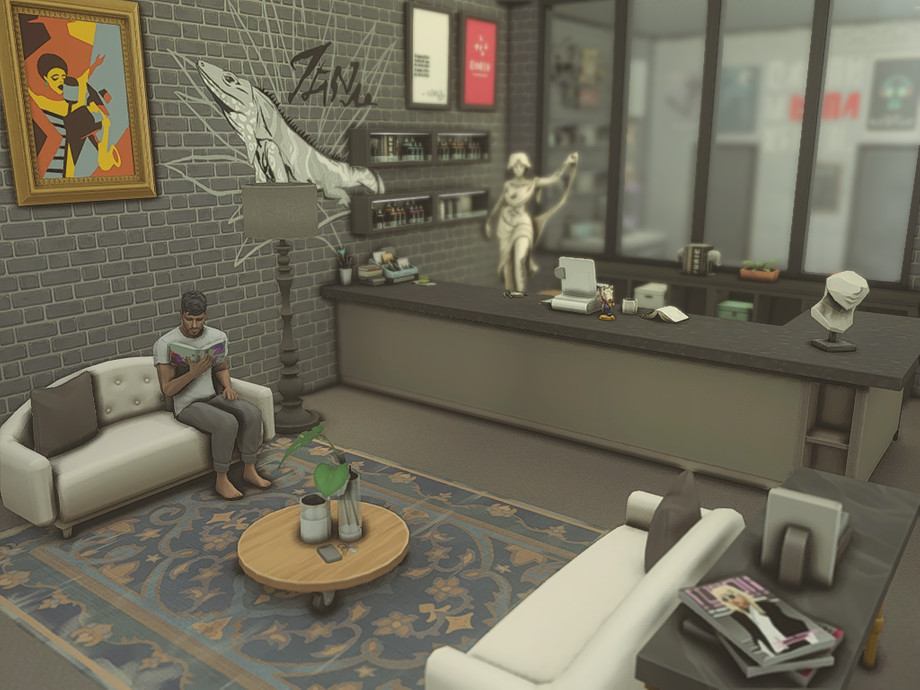Tattoo Studio And Apartment - Image 9