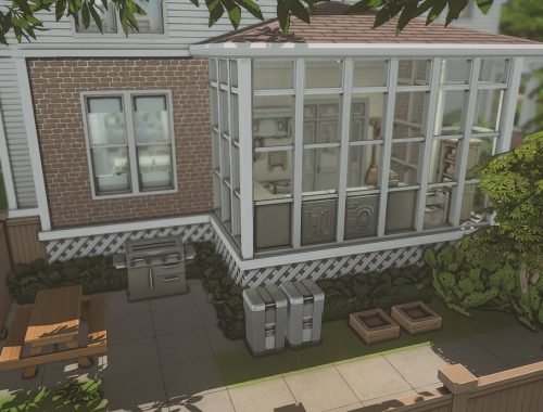 Suburban Family House - No Cc