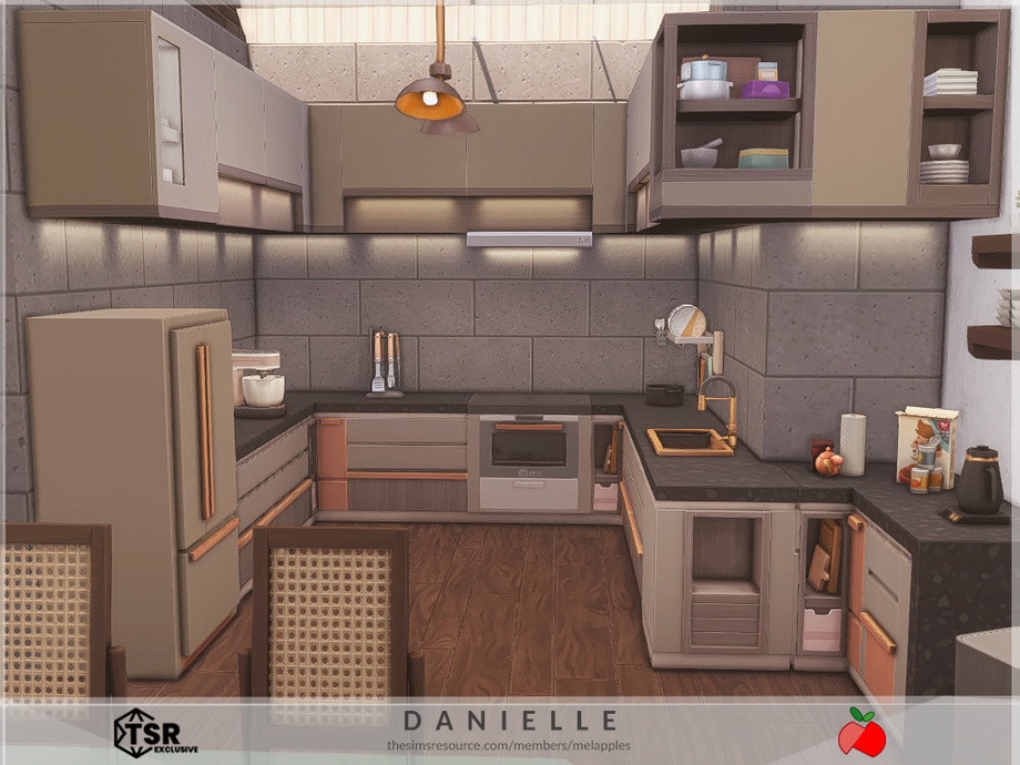Danielle - No Cc - Image 4