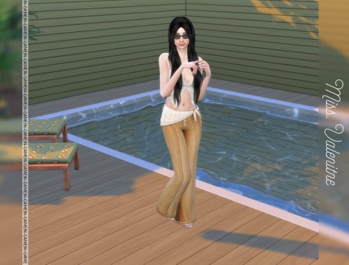Celestina Straight Jeans With Bandana Tied Up
